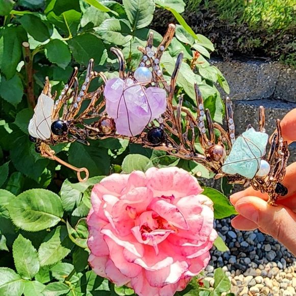 Handmade Crown Amethyst, Flourite & White Quartz Raw Crystals Gold Branc… - Picture 7 of 10